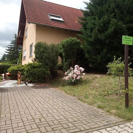 Am Zuckerberg Apartment *